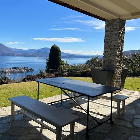 Lakeview And Pool Villa Stresa